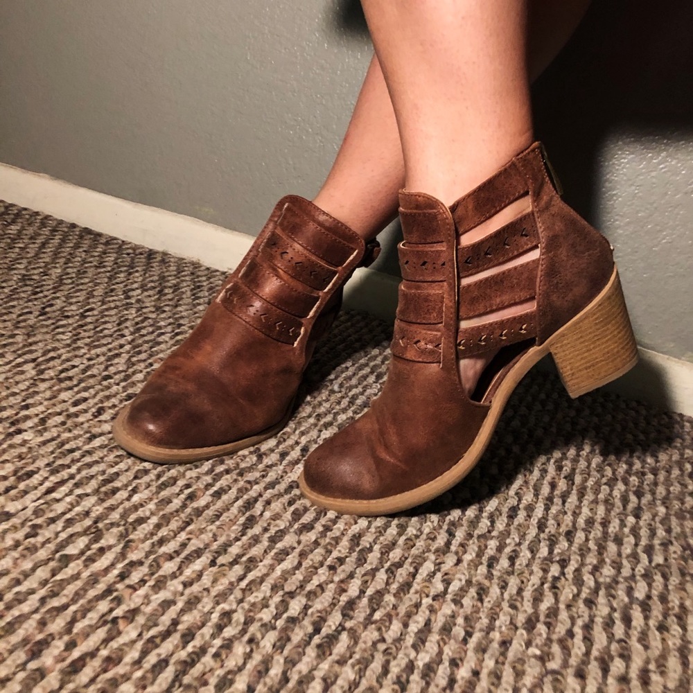 Booties 👢